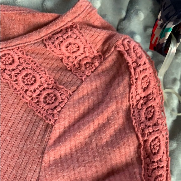 Top - Picture 2 of 3